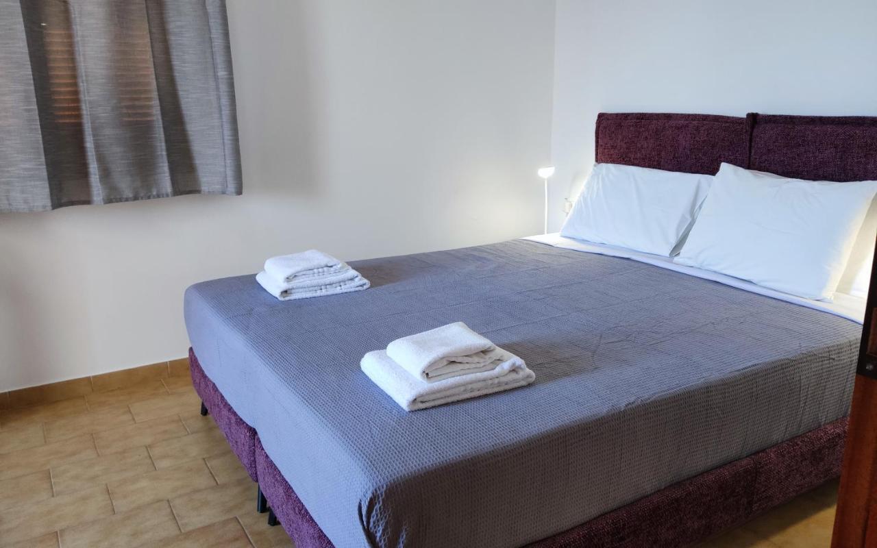 Maria Apartments Pefki Eksteriør bilde